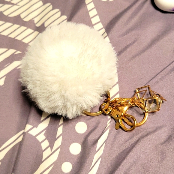 White and Gold Pom Keychain - Picture 1 of 4